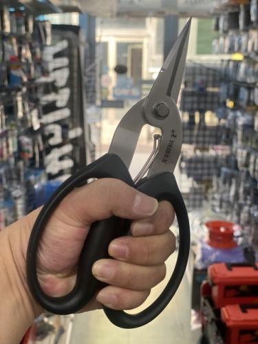 魚締めメガシーザーハサミ　大きいハサミ