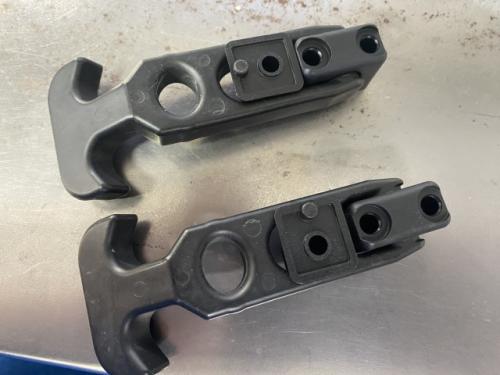 ICEY TEKkクーラー260/600L ITラッチ(止めバンド)2セット