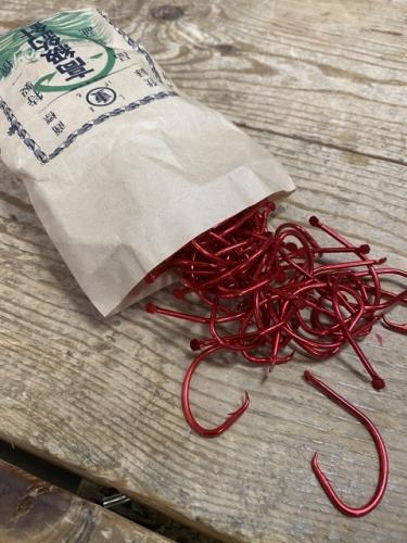 まるしげ赤ムツ針25号100本入り深海のベニアコウなどに